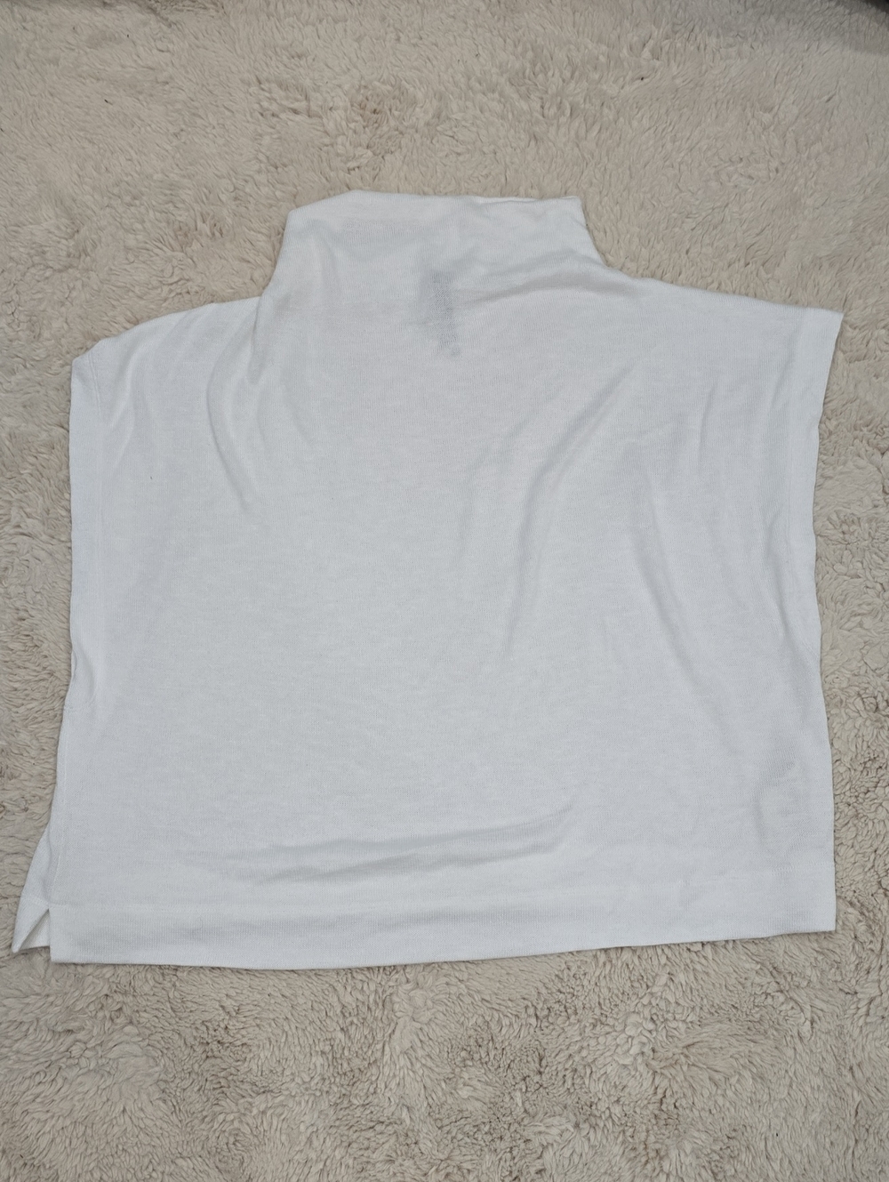 Anthropologie White Sleeveless Mock Neck Tank